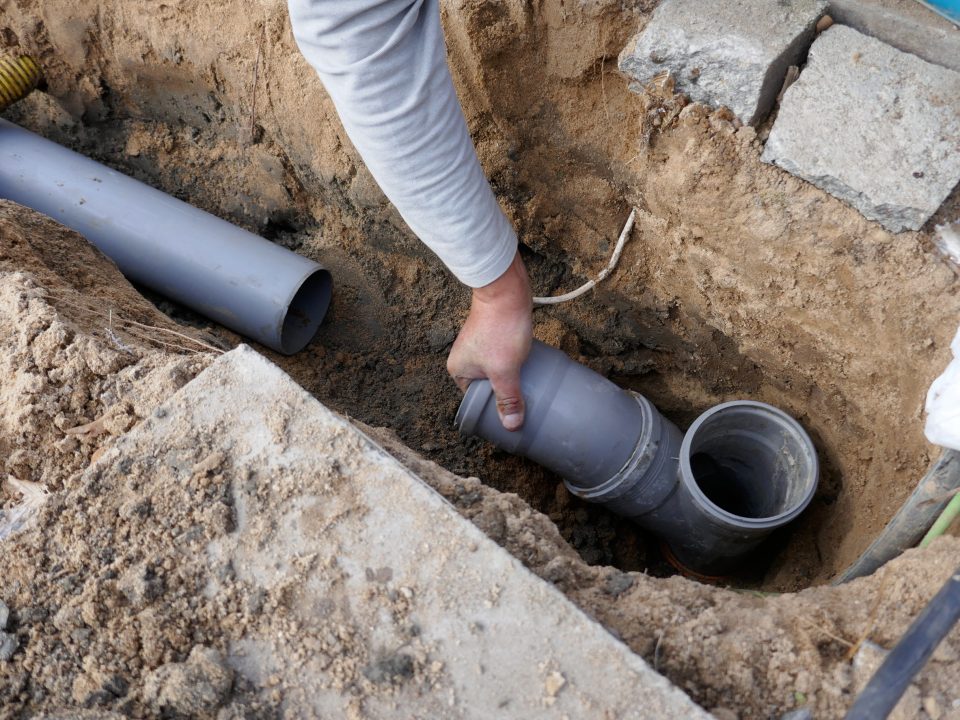 Replacing an underground pipe